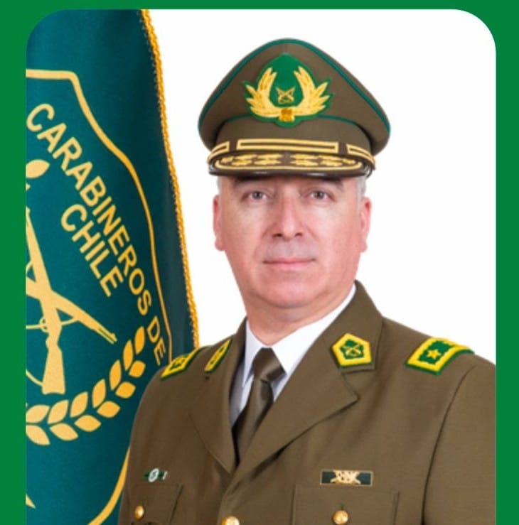 General Edgardo Flores